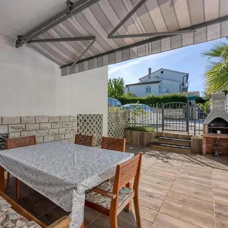 Апартаменты Basta *